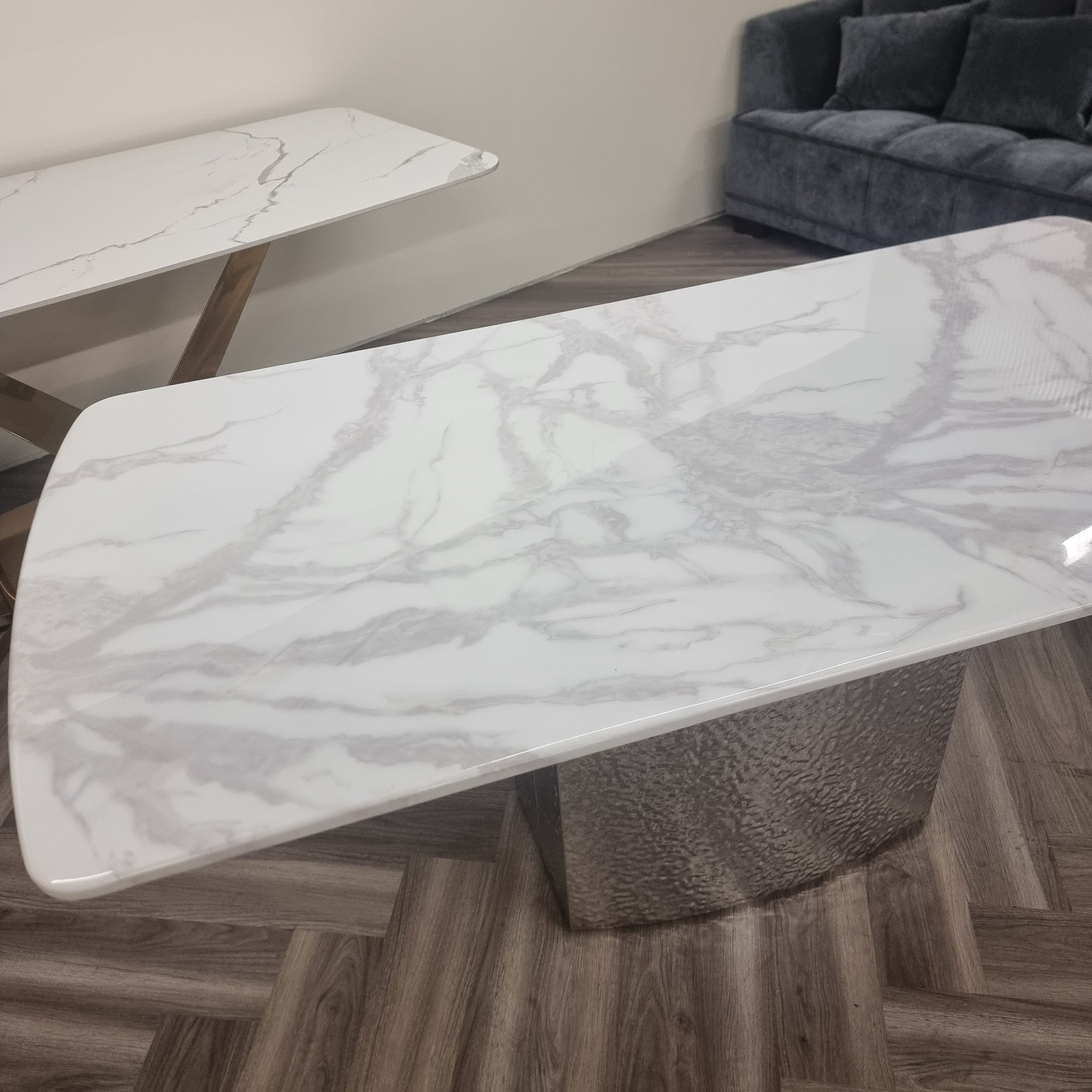 Roma Dining Table