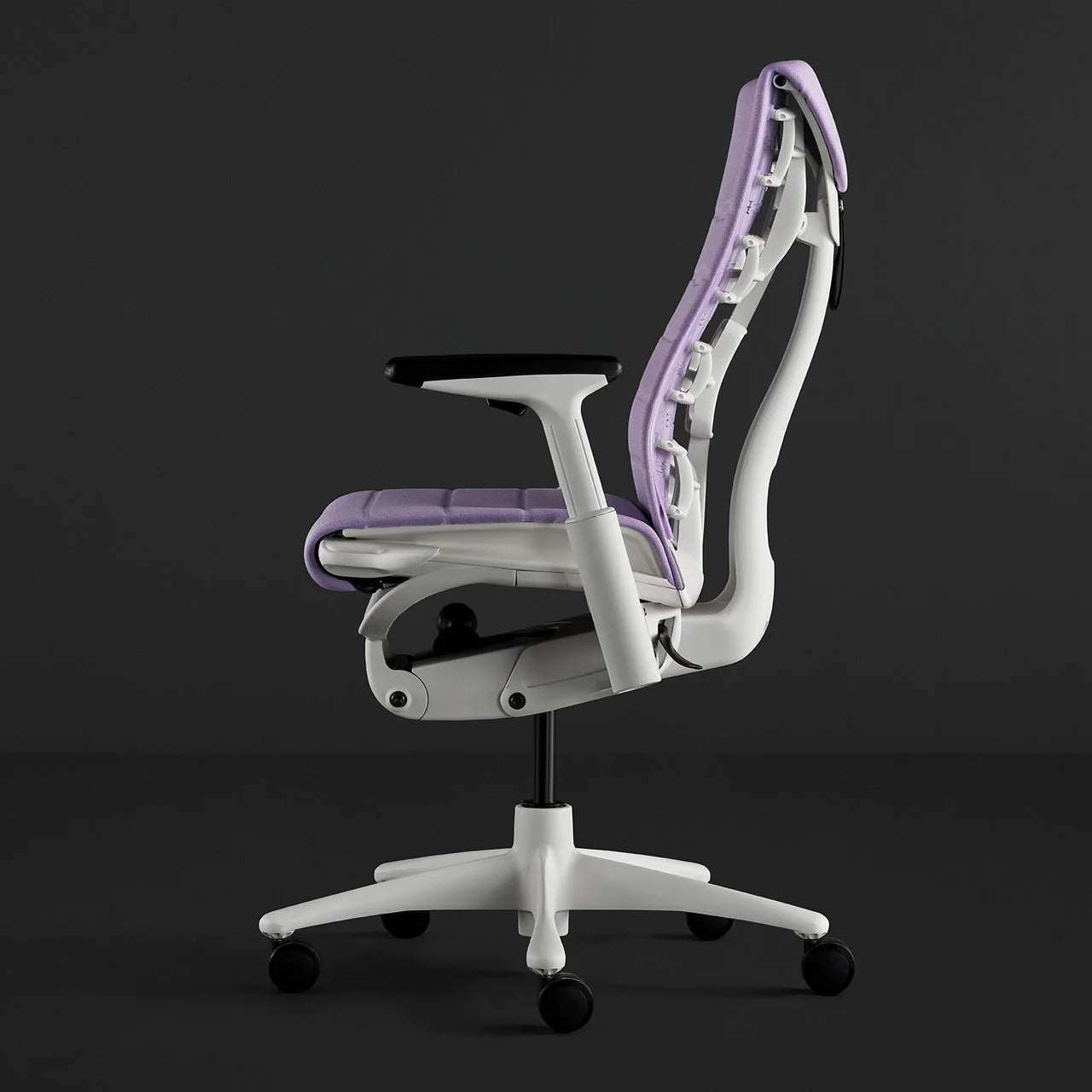 EMBODY GAMING CHAIR