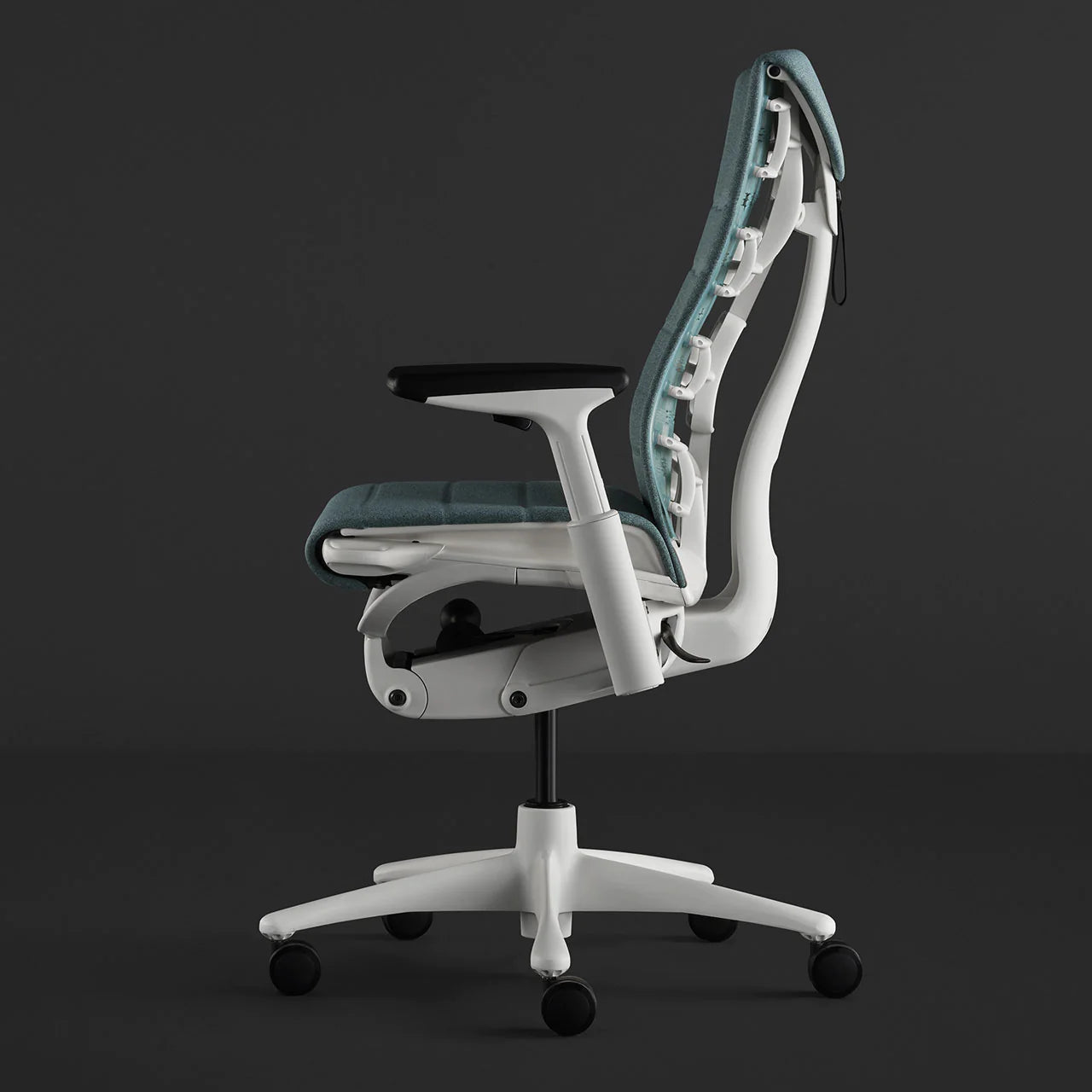 EMBODY GAMING CHAIR